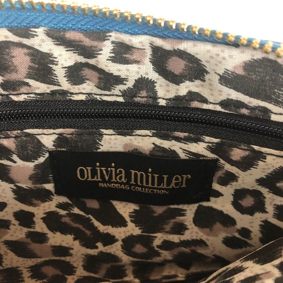 Olivia Miller Women's Blue Faux Leather Embossed Textured Wristlet Wallet - Picture 8 of 14